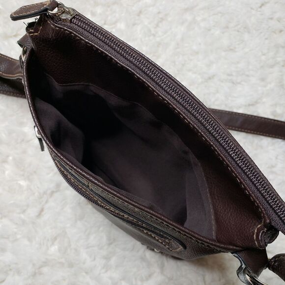VanâHeusen BrownâVeganâLeatherâCrossbody - Picture 6 of 8